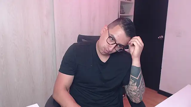 DanteVesper online show from April 1, 3:30 am