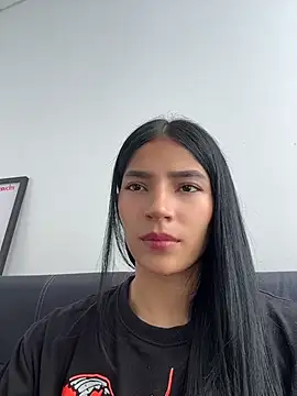 Snapshot of Ema_Rose_ chatting on July 12, 6:20 pm Ema Rose online show from July 12, 6:20 pm