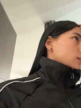 Ema Rose  online show from February 6, 6:15 pm