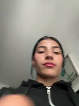 Ema Rose  online show from February 10, 7:35 pm