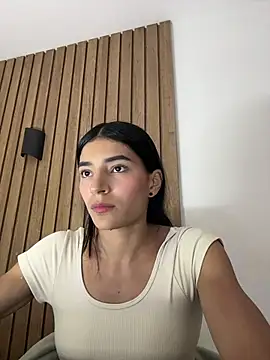 Ema Rose  online show from April 23, 9:05 pm