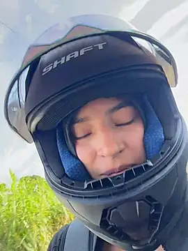 Ema Rose  online show from March 14, 9:32 pm