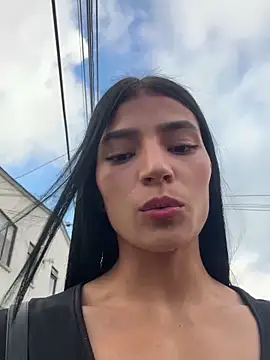 Ema Rose  online show from December 21, 10:10 pm