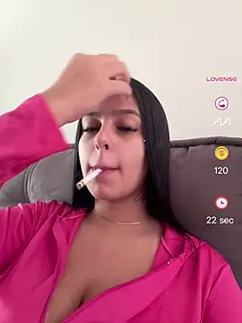 jujuarantes  2026 online show from June 8, 2:17 pm