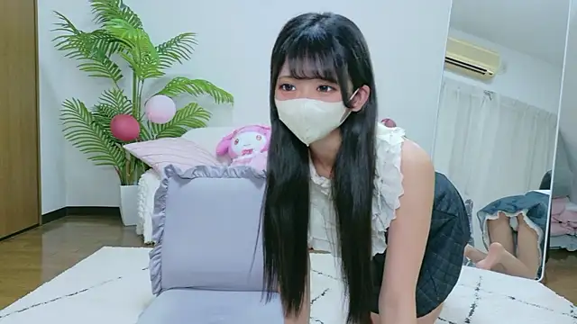 Kiki-jpn online show from July 18, 9:40 am