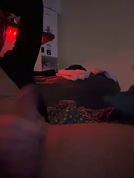 Snapshot of BoMale chatting on March 8, 4:05 am BoMale online show from March 8, 4:05 am