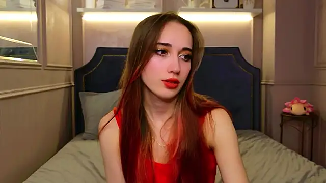 Gretta Lane online show from April 15, 5:35 am