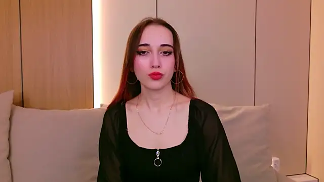 Gretta Lane online show from April 13, 5:44 am