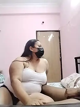 DesiSeductress online show from February 22, 3:13 pm