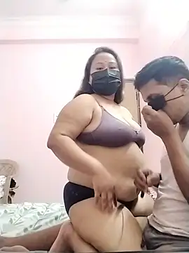 DesiSeductress online show from February 17, 5:43 pm