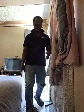 yourburget online show from January 12, 10:00 am