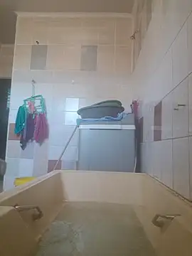 yourburget online show from February 7, 12:24 pm