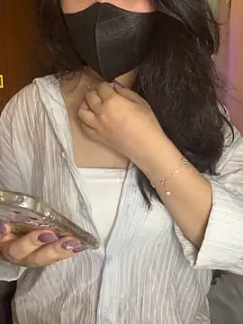 Sofiababy22 online show from April 1, 3:08 am