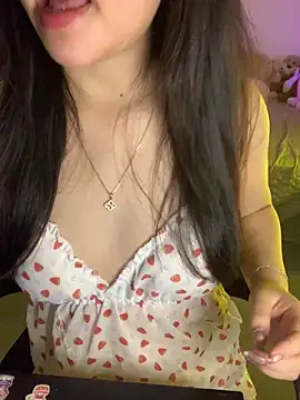 Sofiababy22 online show from May 11, 4:04 pm