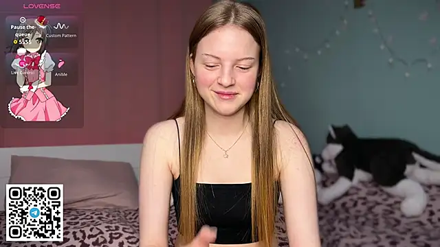 Snapshot of steffi_meoww chatting on February 20, 5:26 pm steffi meoww online show from February 20, 5:26 pm