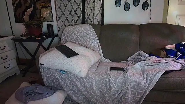 ThicciLake online show from February 7, 8:33 am