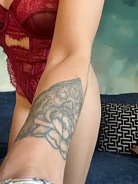 miamiamuse online show from April 7, 3:03 pm