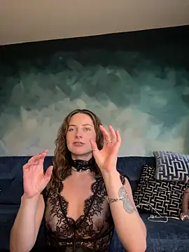 miamiamuse online show from March 26, 6:17 pm