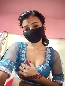 Desipari 777 online show from March 21, 8:35 pm