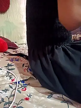 Desipari 777 online show from April 1, 1:52 pm