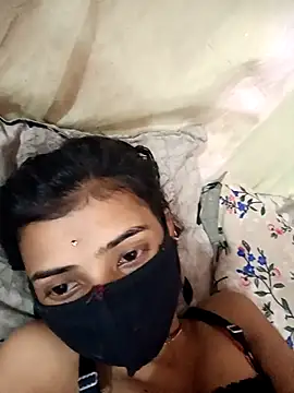 Snapshot of Desipari_777 chatting on February 7, 5:43 pm Desipari 777 online show from February 7, 5:43 pm