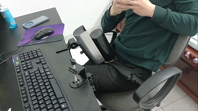 - kur - online show from December 21, 11:45 am