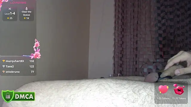 LindaXSteve online show from May 15, 9:18 am