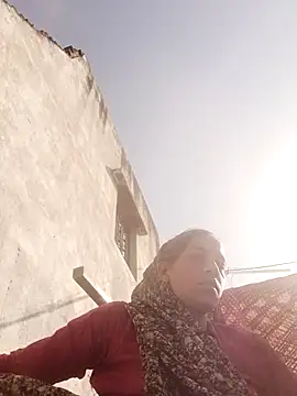 Karishma singh online show from April 11, 2:52 am