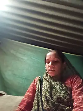 Karishma singh online show from March 8, 3:37 pm