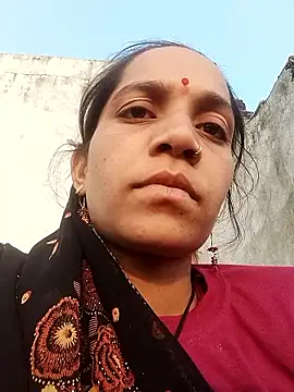 Karishma singh online show from January 12, 11:17 am