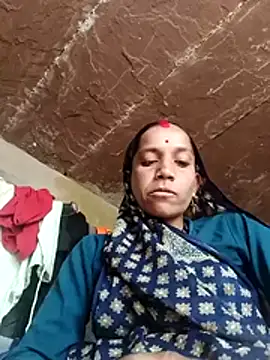 Karishma singh online show from April 5, 8:10 am