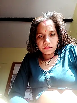 Karishma singh online show from February 7, 8:11 am