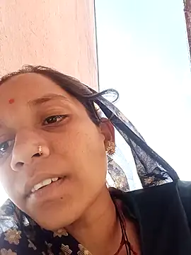 Karishma singh online show from April 8, 6:04 am