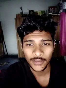 Snapshot of xrealcam699 chatting on February 21, 10:17 am xrealcam699 online show from February 21, 10:17 am