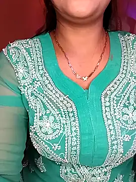 Deshi bhabhi143 online show from July 17, 7:49 am