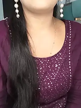 Deshi bhabhi143 online show from June 21, 6:41 am