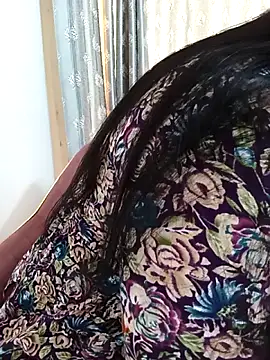 Deshi bhabhi143 online show from June 17, 6:46 am