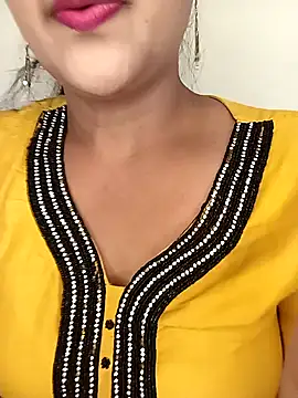 Deshi bhabhi143 online show from March 30, 6:37 am