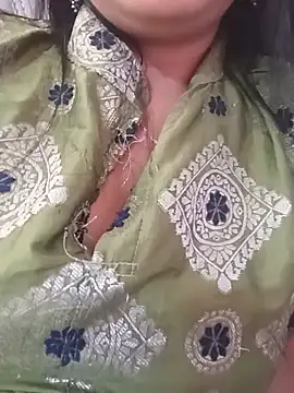 Deshi bhabhi143 online show from June 5, 6:07 am