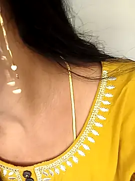 Deshi bhabhi143 online show from March 27, 6:33 am