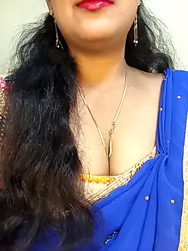 Deshi bhabhi143 online show from March 4, 7:05 am