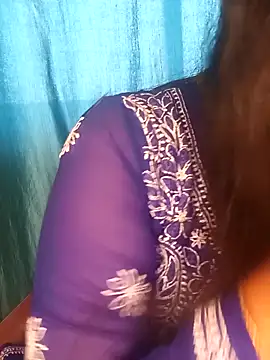 Deshi bhabhi143 online show from March 12, 4:40 am