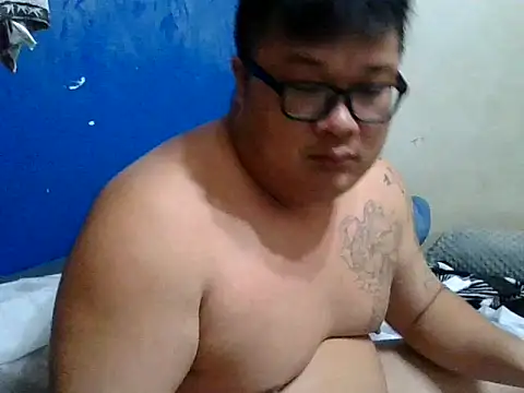 big-cat- online show from December 21, 10:50 am