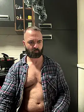 DamonSalvatore2 online show from January 14, 9:40 pm