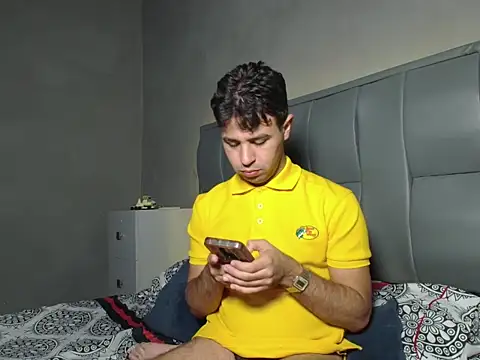 MAXIMILAINO-XXX online show from February 5, 12:06 am