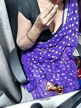 Priya-Sarma online show from February 9, 9:13 pm