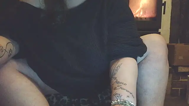 tigresse3 online show from May 14, 9:34 pm