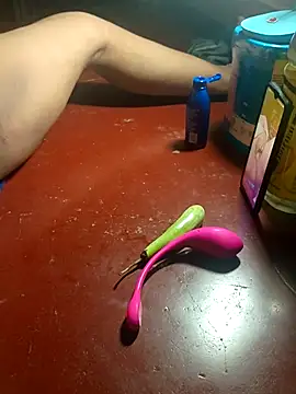 Hot-Angale online show from May 13, 6:59 pm