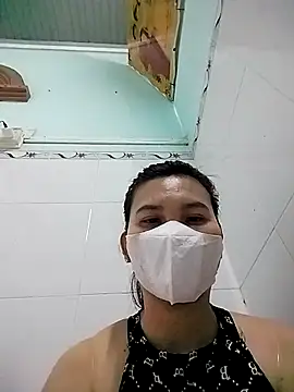 Snapshot of chichlasuong chatting on December 23, 1:38 am chichlasuong online show from December 23, 1:38 am