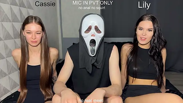 girls secrets online show from February 16, 11:09 am